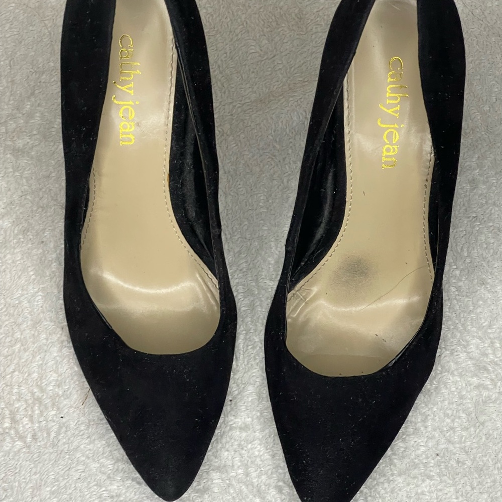 Cathy Jean Black Heeled Pumps Elegant Suede